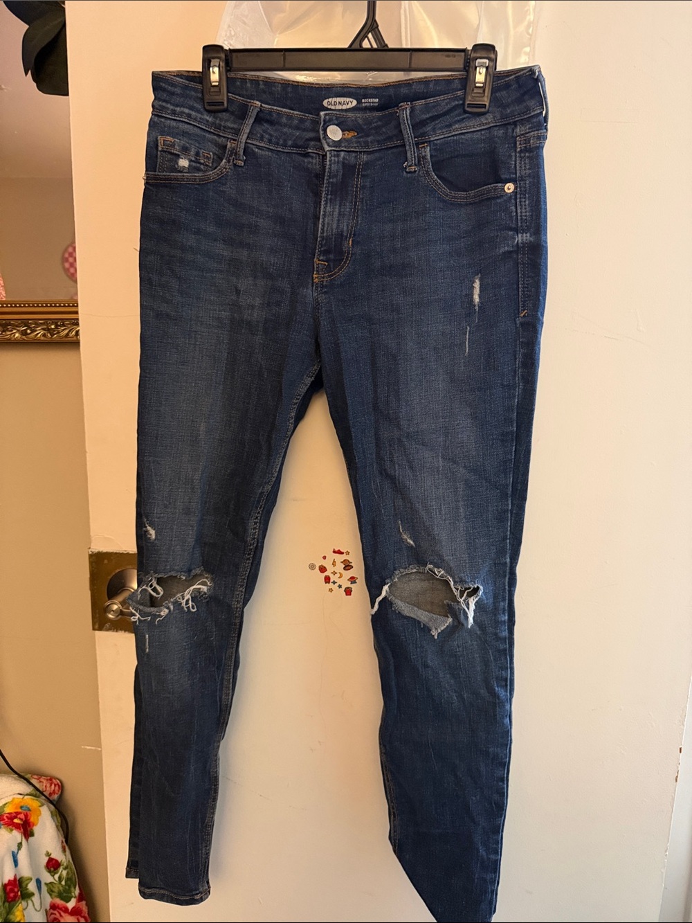 Old Navy Women's Dark Blue Ripped Skinny Jeans
